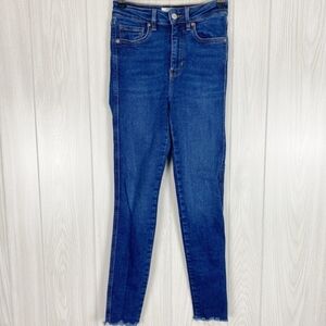 We The Free | Frayed Hem High Rise Skinny Jeans Size 26